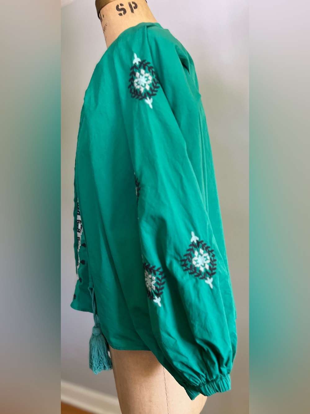 The Shirt by Rochelle Behrens Minka Embroidered Shirt S - Picture 6 of 10